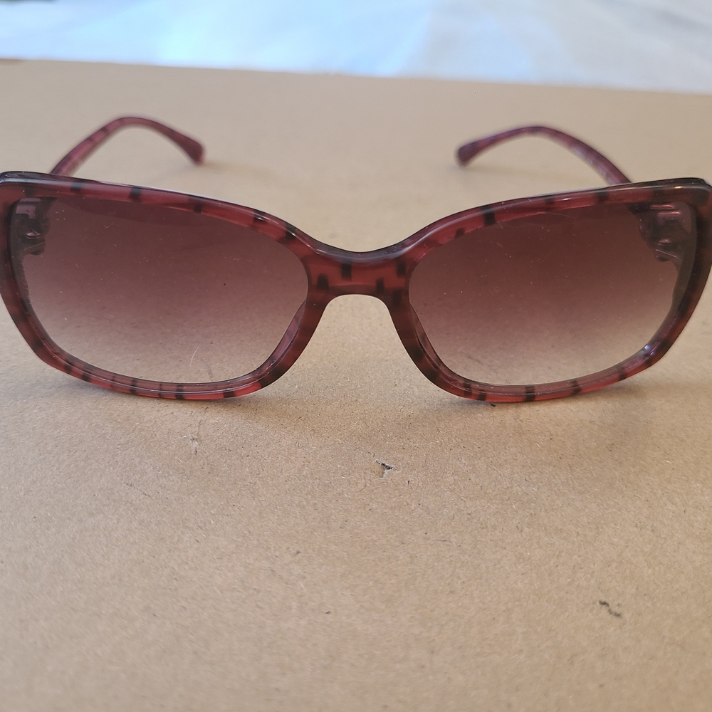 CHANEL Burgundy Sunglasses 5218 54 16 135